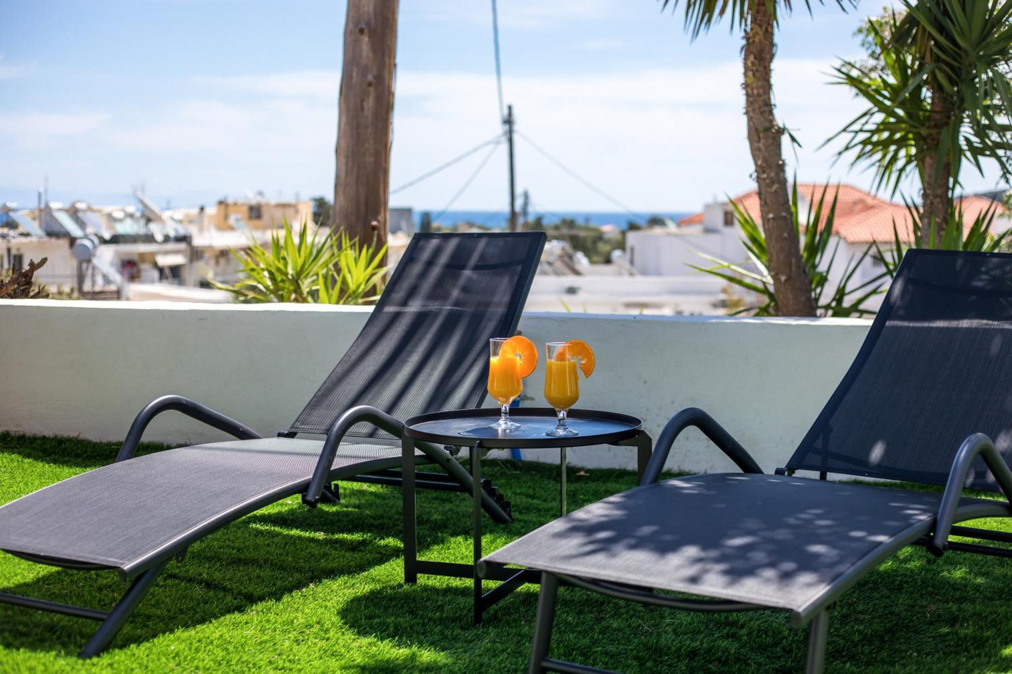 Sunny Villa 法里拉基 外观 照片