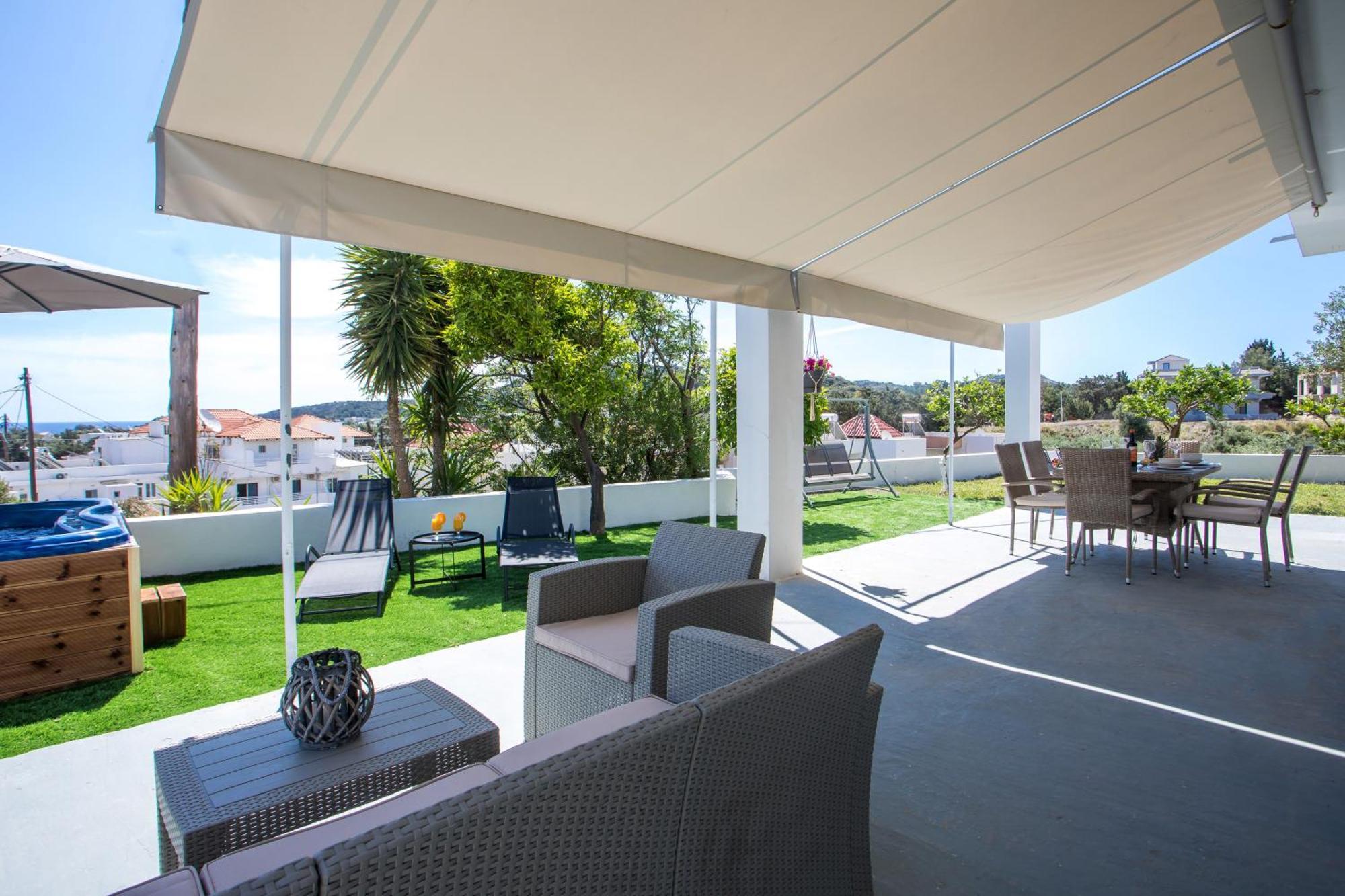Sunny Villa 法里拉基 外观 照片