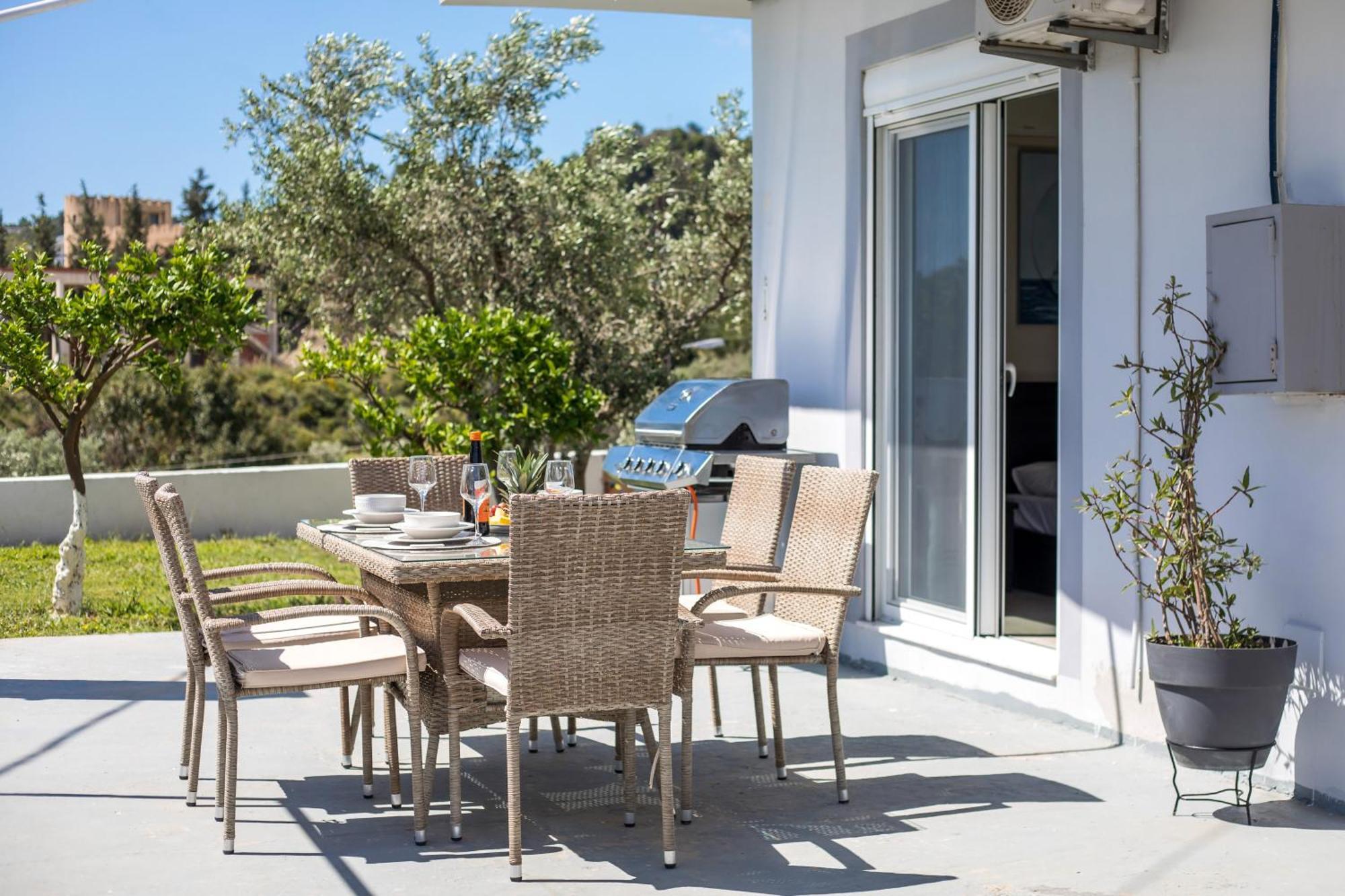 Sunny Villa 法里拉基 外观 照片