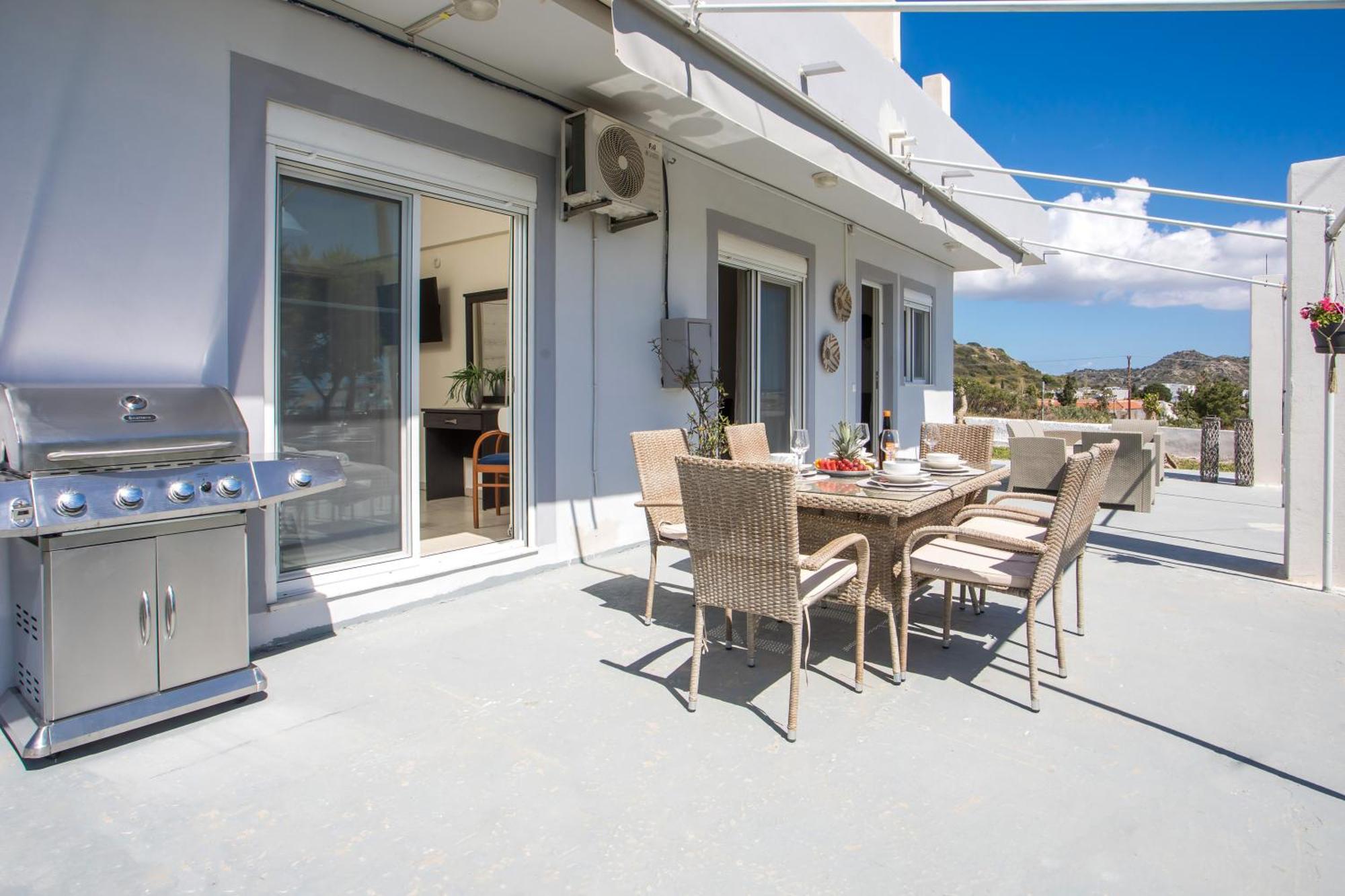 Sunny Villa 法里拉基 外观 照片